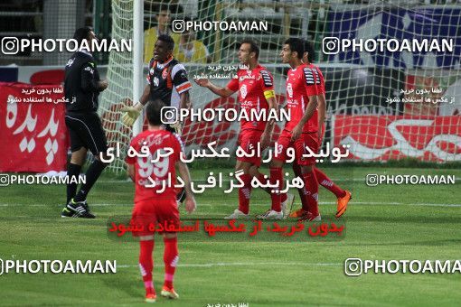 685228, Isfahan,Fooladshahr, [*parameter:4*], Iran Pro League، Persian Gulf Cup، 2013-14 season، First Leg، Week 10، Sepahan 2 v ۰ Persepolis on 2013/09/20 at Foolad Shahr Stadium