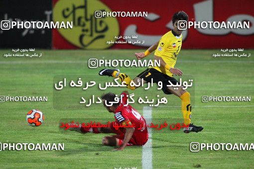 685121, Isfahan,Fooladshahr, [*parameter:4*], Iran Pro League، Persian Gulf Cup، 2013-14 season، First Leg، Week 10، Sepahan 2 v ۰ Persepolis on 2013/09/20 at Foolad Shahr Stadium