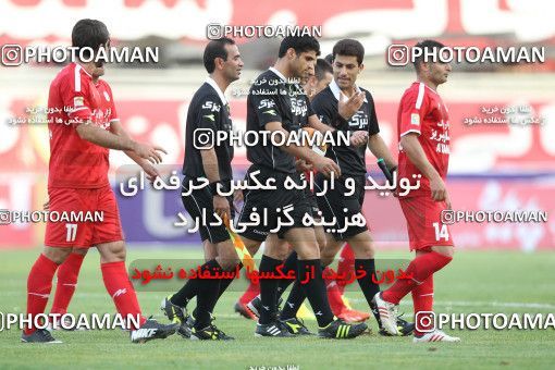 685873, Tehran, [*parameter:4*], Iran Pro League، Persian Gulf Cup، 2013-14 season، First Leg، Week 12، Rah Ahan ۱ v 2 Tractor S.C. on 2013/10/03 at Ekbatan Stadium