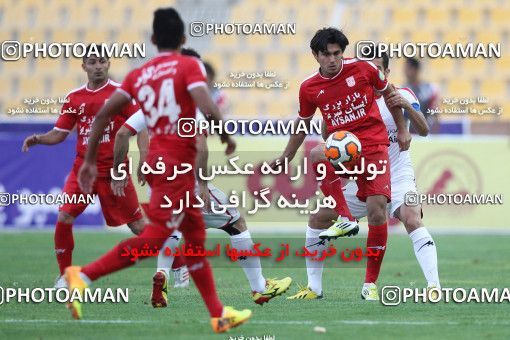 686033, Tehran, [*parameter:4*], Iran Pro League، Persian Gulf Cup، 2013-14 season، First Leg، Week 12، Rah Ahan ۱ v 2 Tractor S.C. on 2013/10/03 at Ekbatan Stadium