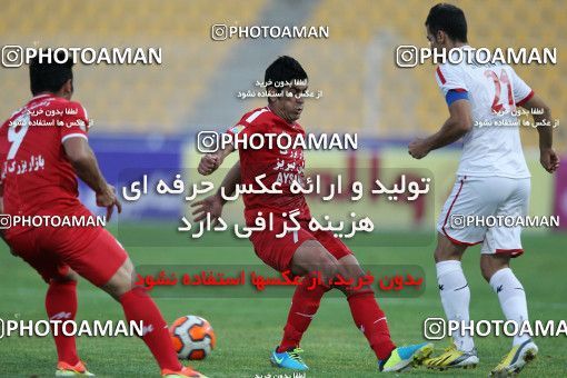 685787, Tehran, [*parameter:4*], Iran Pro League، Persian Gulf Cup، 2013-14 season، First Leg، Week 12، Rah Ahan ۱ v 2 Tractor S.C. on 2013/10/03 at Ekbatan Stadium