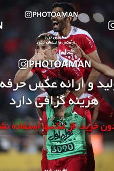 712036, Tehran, Iran, Iran Football Super Cup, Persepolis 3 v 0 Naft Tehran on 2017/07/21 at Azadi Stadium