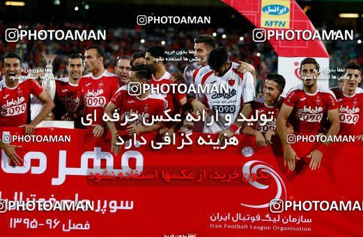 812186, Tehran, Iran, Iran Football Super Cup, Persepolis 3 v 0 Naft Tehran on 2017/07/21 at Azadi Stadium