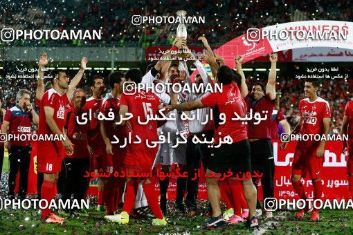 812286, Tehran, Iran, Iran Football Super Cup, Persepolis 3 v 0 Naft Tehran on 2017/07/21 at Azadi Stadium