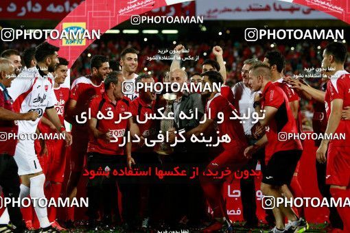 812433, Tehran, Iran, Iran Football Super Cup, Persepolis 3 v 0 Naft Tehran on 2017/07/21 at Azadi Stadium