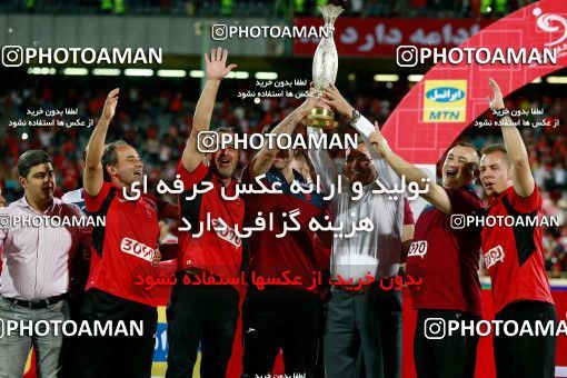 812203, Tehran, Iran, Iran Football Super Cup, Persepolis 3 v 0 Naft Tehran on 2017/07/21 at Azadi Stadium