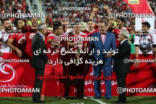 698263, Tehran, Iran, Iranian Super Cup، Season، Persepolis 3 v ۰ Naft Tehran on 2017/07/21 at Azadi Stadium