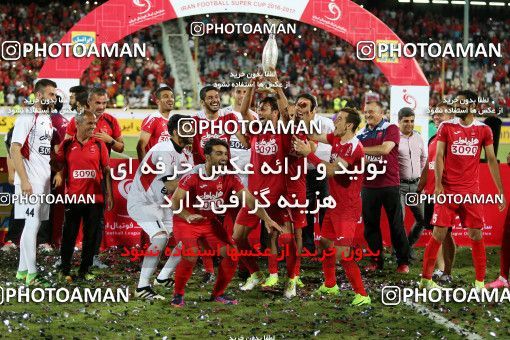 698460, Tehran, Iran, Iran Football Super Cup, Persepolis 3 v 0 Naft Tehran on 2017/07/21 at Azadi Stadium