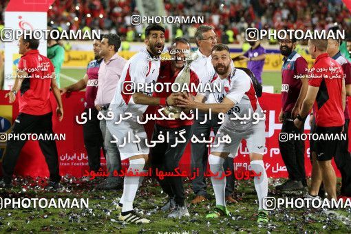 698174, Tehran, Iran, Iran Football Super Cup, Persepolis 3 v 0 Naft Tehran on 2017/07/21 at Azadi Stadium