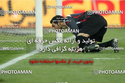 706178, Tehran, , Iranian Hazfi Cup, 1.4 round, Khorramshahr Cup, Persepolis ۰ v 3 Esteghlal on 2011/12/09 at Azadi Stadium