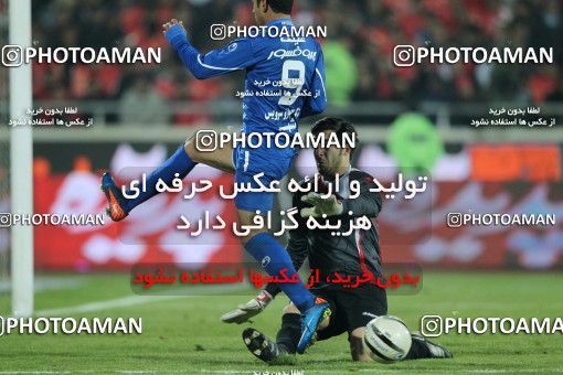 706139, Tehran, , Iranian Hazfi Cup, 1.4 round, Khorramshahr Cup, Persepolis ۰ v 3 Esteghlal on 2011/12/09 at Azadi Stadium