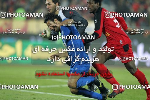 706122, Tehran, , Iranian Hazfi Cup, 1.4 round, Khorramshahr Cup, Persepolis ۰ v 3 Esteghlal on 2011/12/09 at Azadi Stadium