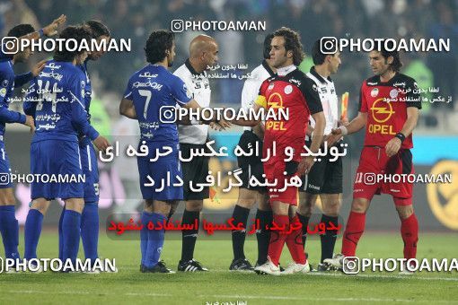 706243, Tehran, , جام حذفی فوتبال ایران, 1.4 round, , Persepolis 0 v 3 Esteghlal on 2011/12/09 at Azadi Stadium