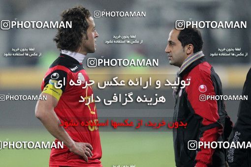 706273, Tehran, , جام حذفی فوتبال ایران, 1.4 round, , Persepolis 0 v 3 Esteghlal on 2011/12/09 at Azadi Stadium