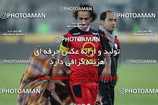 706117, Tehran, , جام حذفی فوتبال ایران, 1.4 round, , Persepolis 0 v 3 Esteghlal on 2011/12/09 at Azadi Stadium