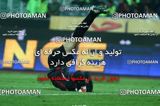 706813, Tehran, , Iranian Hazfi Cup, 1.4 round, Khorramshahr Cup, Persepolis ۰ v 3 Esteghlal on 2011/12/09 at Azadi Stadium