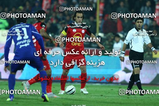 706584, Tehran, , جام حذفی فوتبال ایران, 1.4 round, , Persepolis 0 v 3 Esteghlal on 2011/12/09 at Azadi Stadium