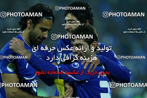 706687, Tehran, , جام حذفی فوتبال ایران, 1.4 round, , Persepolis 0 v 3 Esteghlal on 2011/12/09 at Azadi Stadium