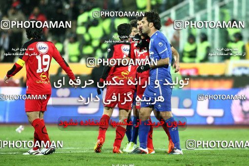 707808, Tehran, [*parameter:4*], Iran Pro League، Persian Gulf Cup، 2011-12 season، Second Leg، Week 24، Esteghlal 2 v 3 Persepolis on 2012/02/02 at Azadi Stadium