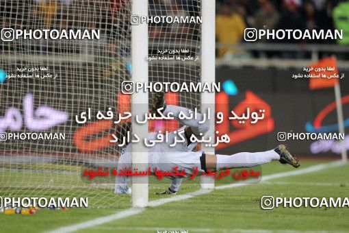 709788, Tehran, [*parameter:4*], لیگ برتر فوتبال ایران، Persian Gulf Cup، Week 24، Second Leg، Esteghlal 2 v 3 Persepolis on 2012/02/02 at Azadi Stadium