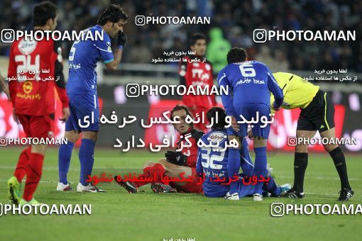 709827, Tehran, [*parameter:4*], Iran Pro League، Persian Gulf Cup، 2011-12 season، Second Leg، Week 24، Esteghlal 2 v 3 Persepolis on 2012/02/02 at Azadi Stadium