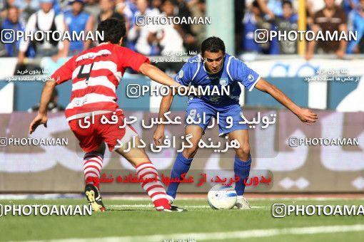 759153, Tehran, [*parameter:4*], Iran Pro League، Persian Gulf Cup، 2010-11 season، First Leg، Week 11، Esteghlal ۱ v ۰ Persepolis on 2010/10/15 at Azadi Stadium