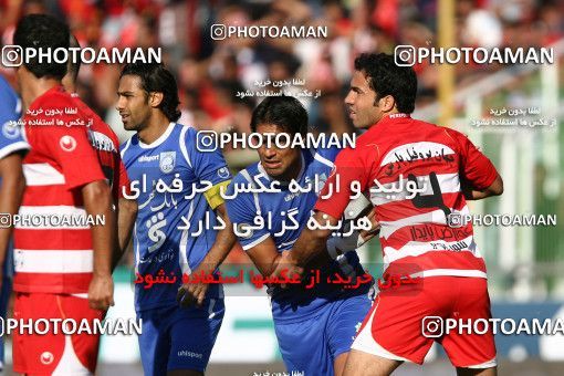 759176, Tehran, [*parameter:4*], Iran Pro League، Persian Gulf Cup، 2010-11 season، First Leg، Week 11، Esteghlal ۱ v ۰ Persepolis on 2010/10/15 at Azadi Stadium