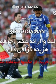 759161, Tehran, [*parameter:4*], Iran Pro League، Persian Gulf Cup، 2010-11 season، First Leg، Week 11، Esteghlal ۱ v ۰ Persepolis on 2010/10/15 at Azadi Stadium