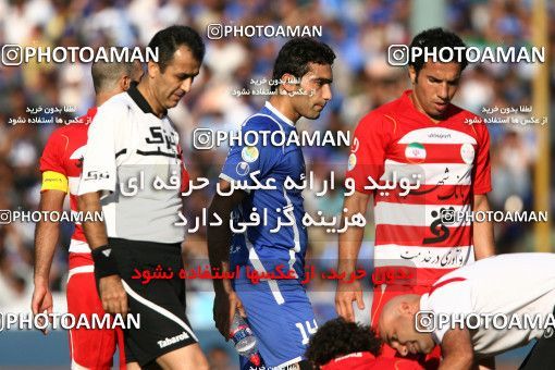 759180, Tehran, [*parameter:4*], Iran Pro League، Persian Gulf Cup، 2010-11 season، First Leg، Week 11، Esteghlal ۱ v ۰ Persepolis on 2010/10/15 at Azadi Stadium