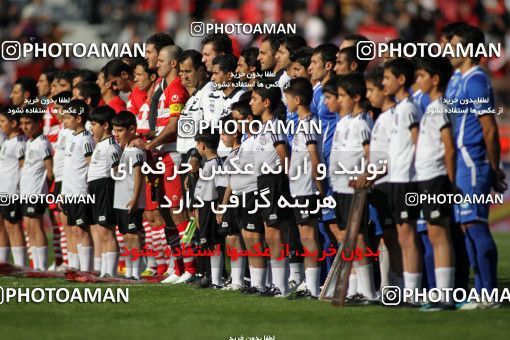 710203, Tehran, [*parameter:4*], Iran Pro League، Persian Gulf Cup، 2010-11 season، First Leg، Week 11، Esteghlal ۱ v ۰ Persepolis on 2010/10/15 at Azadi Stadium