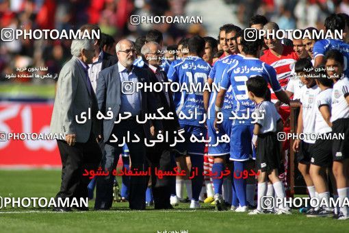 710146, Tehran, [*parameter:4*], Iran Pro League، Persian Gulf Cup، 2010-11 season، First Leg، Week 11، Esteghlal ۱ v ۰ Persepolis on 2010/10/15 at Azadi Stadium