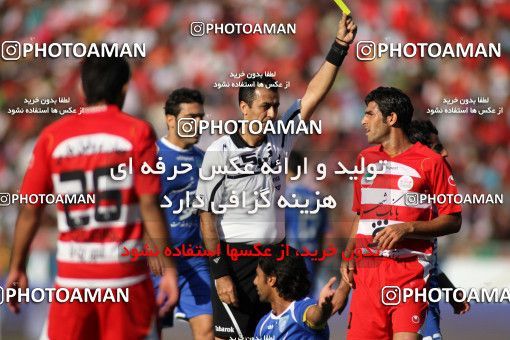 710233, Tehran, [*parameter:4*], Iran Pro League، Persian Gulf Cup، 2010-11 season، First Leg، Week 11، Esteghlal ۱ v ۰ Persepolis on 2010/10/15 at Azadi Stadium