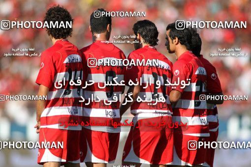 710164, Tehran, [*parameter:4*], Iran Pro League، Persian Gulf Cup، 2010-11 season، First Leg، Week 11، Esteghlal ۱ v ۰ Persepolis on 2010/10/15 at Azadi Stadium