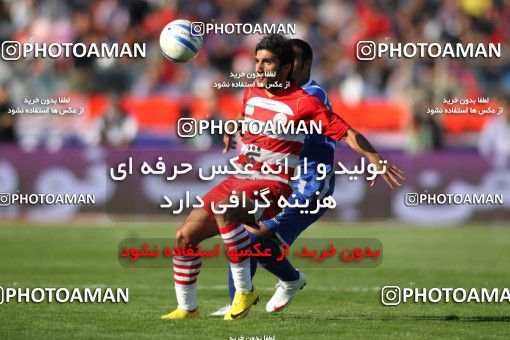 710210, Tehran, [*parameter:4*], Iran Pro League، Persian Gulf Cup، 2010-11 season، First Leg، Week 11، Esteghlal ۱ v ۰ Persepolis on 2010/10/15 at Azadi Stadium