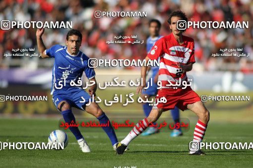 710261, Tehran, [*parameter:4*], Iran Pro League، Persian Gulf Cup، 2010-11 season، First Leg، Week 11، Esteghlal ۱ v ۰ Persepolis on 2010/10/15 at Azadi Stadium