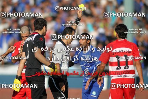 710153, Tehran, [*parameter:4*], Iran Pro League، Persian Gulf Cup، 2010-11 season، First Leg، Week 11، Esteghlal ۱ v ۰ Persepolis on 2010/10/15 at Azadi Stadium