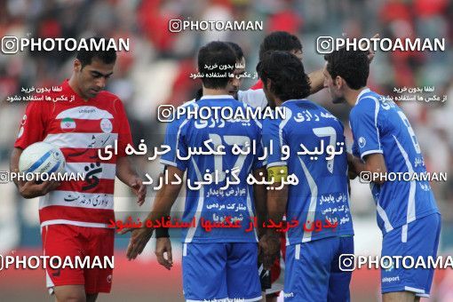 710230, Tehran, [*parameter:4*], Iran Pro League، Persian Gulf Cup، 2010-11 season، First Leg، Week 11، Esteghlal ۱ v ۰ Persepolis on 2010/10/15 at Azadi Stadium