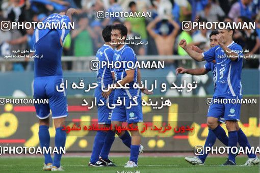 710281, Tehran, [*parameter:4*], Iran Pro League، Persian Gulf Cup، 2010-11 season، First Leg، Week 11، Esteghlal ۱ v ۰ Persepolis on 2010/10/15 at Azadi Stadium