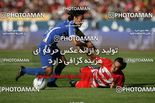 710480, Tehran, [*parameter:4*], Iran Pro League، Persian Gulf Cup، 2010-11 season، First Leg، Week 11، Esteghlal ۱ v ۰ Persepolis on 2010/10/15 at Azadi Stadium