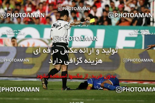 710466, Tehran, [*parameter:4*], Iran Pro League، Persian Gulf Cup، 2010-11 season، First Leg، Week 11، Esteghlal ۱ v ۰ Persepolis on 2010/10/15 at Azadi Stadium