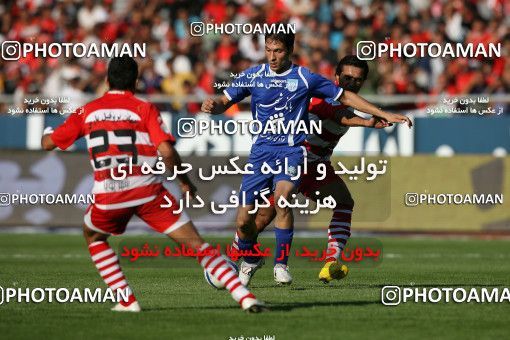 710382, Tehran, [*parameter:4*], Iran Pro League، Persian Gulf Cup، 2010-11 season، First Leg، Week 11، Esteghlal ۱ v ۰ Persepolis on 2010/10/15 at Azadi Stadium