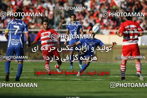 710329, Tehran, [*parameter:4*], Iran Pro League، Persian Gulf Cup، 2010-11 season، First Leg، Week 11، Esteghlal ۱ v ۰ Persepolis on 2010/10/15 at Azadi Stadium