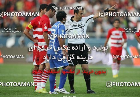 710405, Tehran, [*parameter:4*], Iran Pro League، Persian Gulf Cup، 2010-11 season، First Leg، Week 11، Esteghlal ۱ v ۰ Persepolis on 2010/10/15 at Azadi Stadium