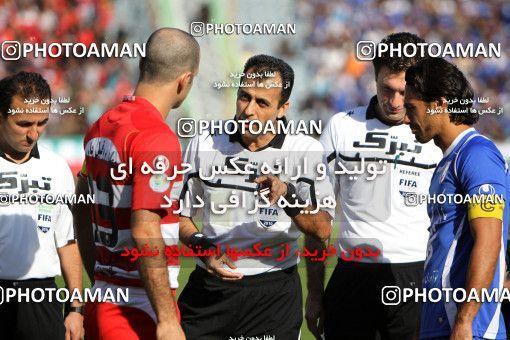 710660, Tehran, [*parameter:4*], Iran Pro League، Persian Gulf Cup، 2010-11 season، First Leg، Week 11، Esteghlal ۱ v ۰ Persepolis on 2010/10/15 at Azadi Stadium