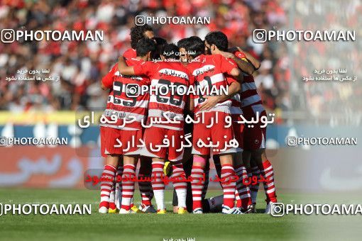 710503, Tehran, [*parameter:4*], Iran Pro League، Persian Gulf Cup، 2010-11 season، First Leg، Week 11، Esteghlal ۱ v ۰ Persepolis on 2010/10/15 at Azadi Stadium