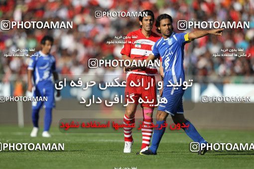 710767, Tehran, [*parameter:4*], Iran Pro League، Persian Gulf Cup، 2010-11 season، First Leg، Week 11، Esteghlal ۱ v ۰ Persepolis on 2010/10/15 at Azadi Stadium