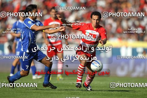 710706, Tehran, [*parameter:4*], Iran Pro League، Persian Gulf Cup، 2010-11 season، First Leg، Week 11، Esteghlal ۱ v ۰ Persepolis on 2010/10/15 at Azadi Stadium