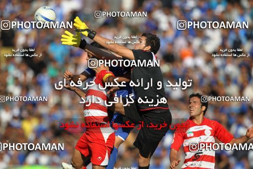 710714, Tehran, [*parameter:4*], Iran Pro League، Persian Gulf Cup، 2010-11 season، First Leg، Week 11، Esteghlal ۱ v ۰ Persepolis on 2010/10/15 at Azadi Stadium