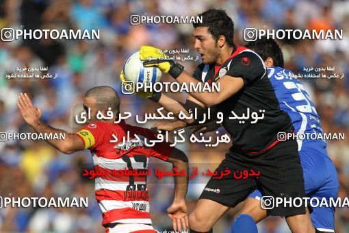 710708, Tehran, [*parameter:4*], Iran Pro League، Persian Gulf Cup، 2010-11 season، First Leg، Week 11، Esteghlal ۱ v ۰ Persepolis on 2010/10/15 at Azadi Stadium