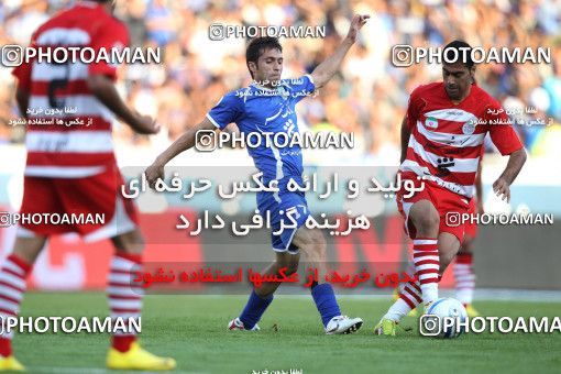 710582, Tehran, [*parameter:4*], Iran Pro League، Persian Gulf Cup، 2010-11 season، First Leg، Week 11، Esteghlal ۱ v ۰ Persepolis on 2010/10/15 at Azadi Stadium